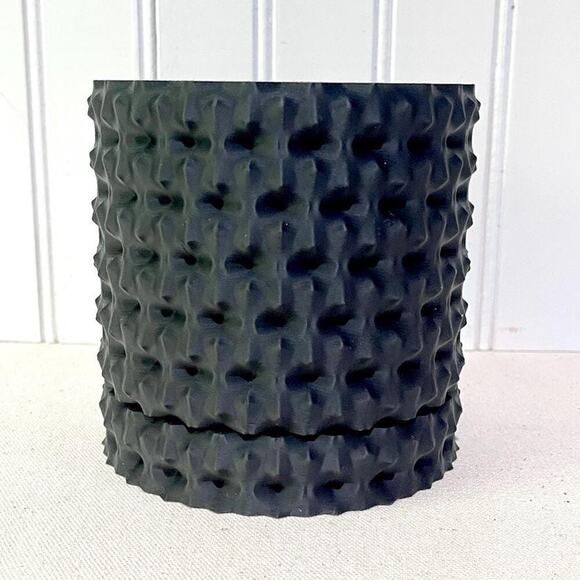 Modern Geometric Planter Pot, Rugged Planter Pot, Small Indoor Flower Pot - Picture 3 of 9